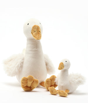Nana Huchy - Snowy The Goose Rattle - Urban Naturals