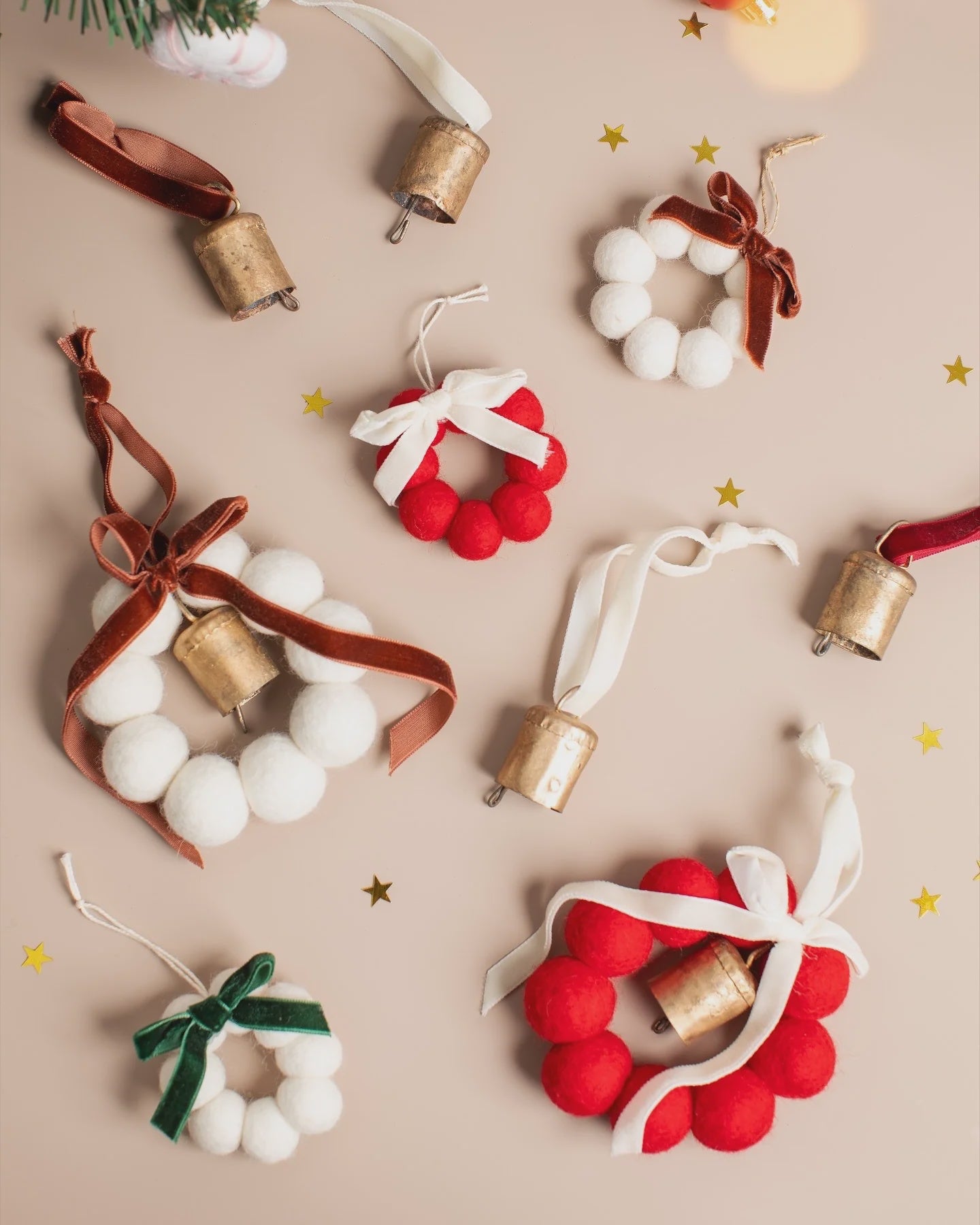 Velvet Bell & Bow Wreath - Urban Naturals