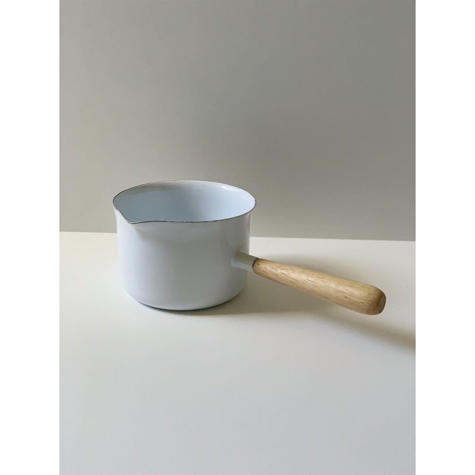 Enamel Gravy Maker - Urban Naturals