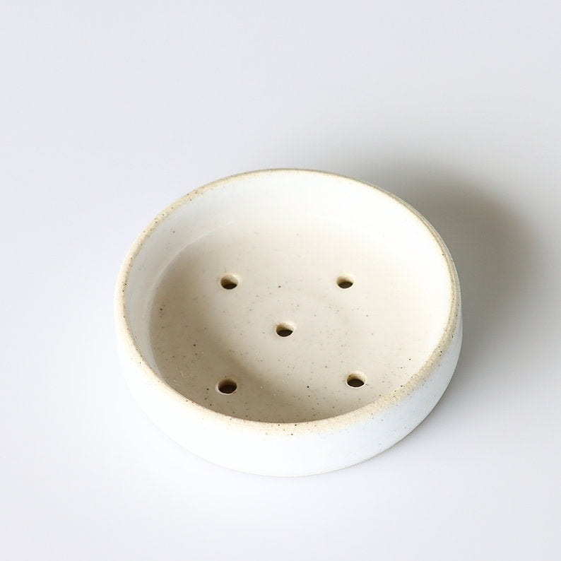 Pottery Soap Dish - Urban Naturals