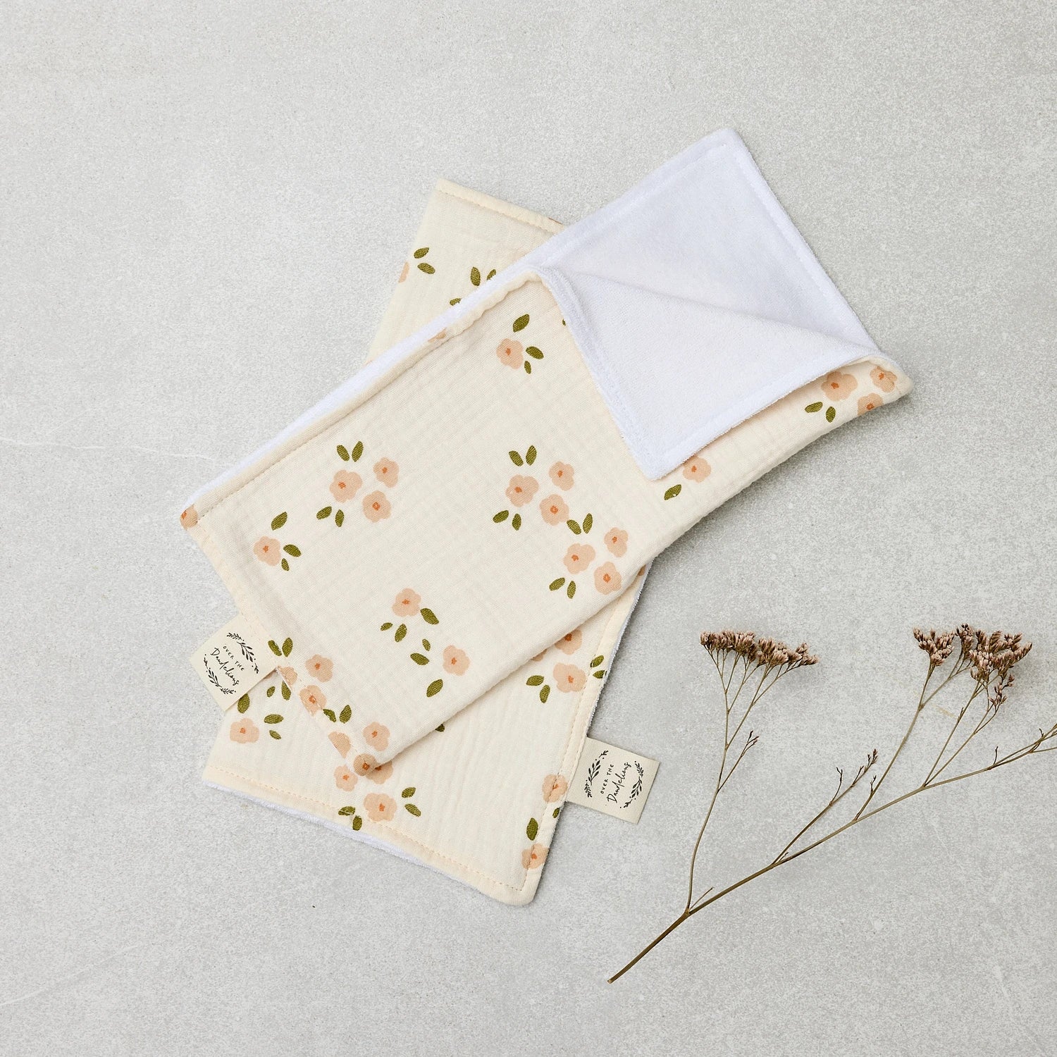 Over The Dandelions Wash Cloth Set Of 2 - Daisy - Urban Naturals