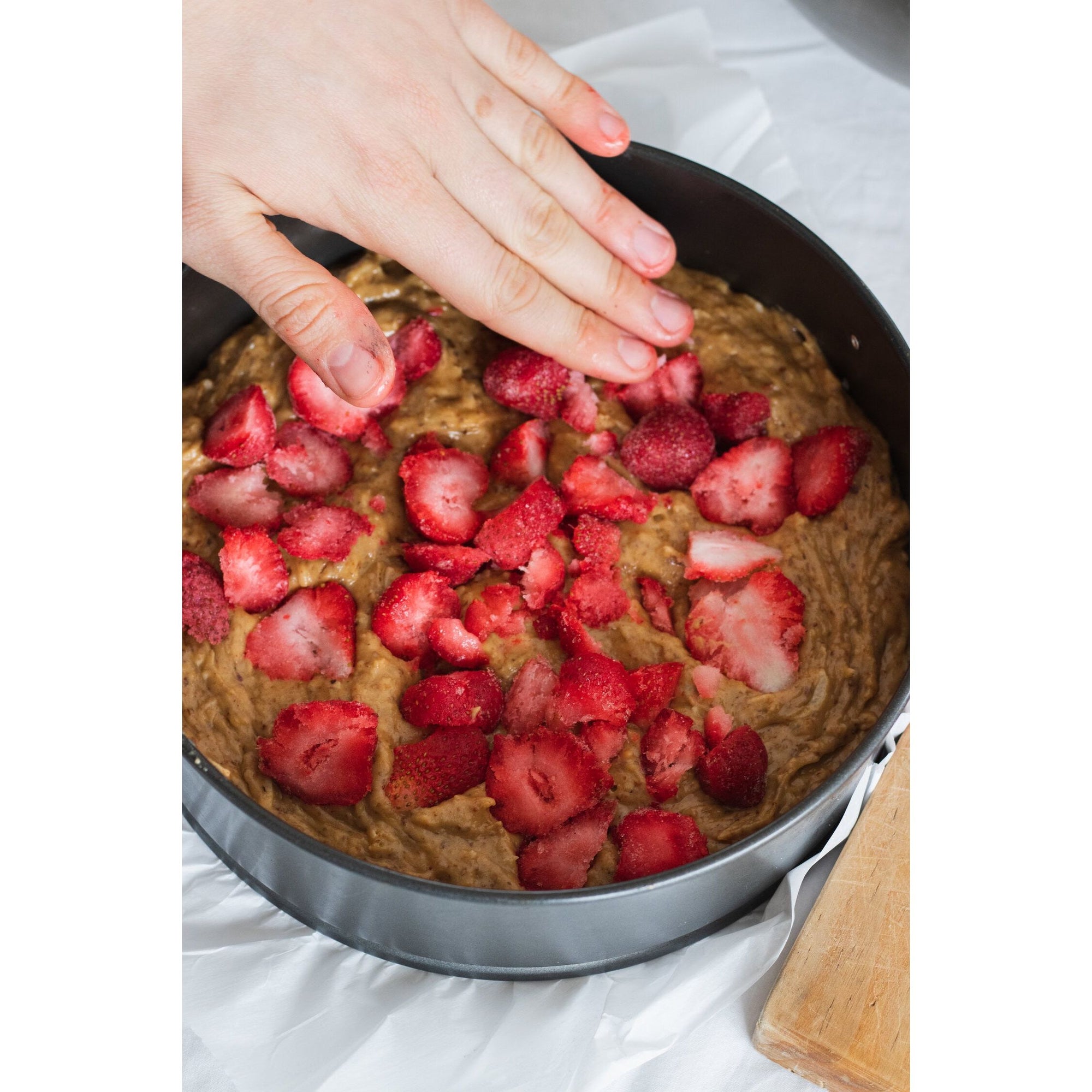Sage & Grace Cake Kit - Strawberries & Cream - Urban Naturals